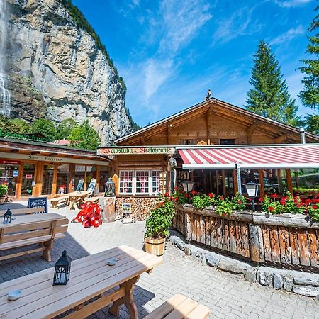 Camping Jungfrau Лаутербруннен Екстер'єр фото