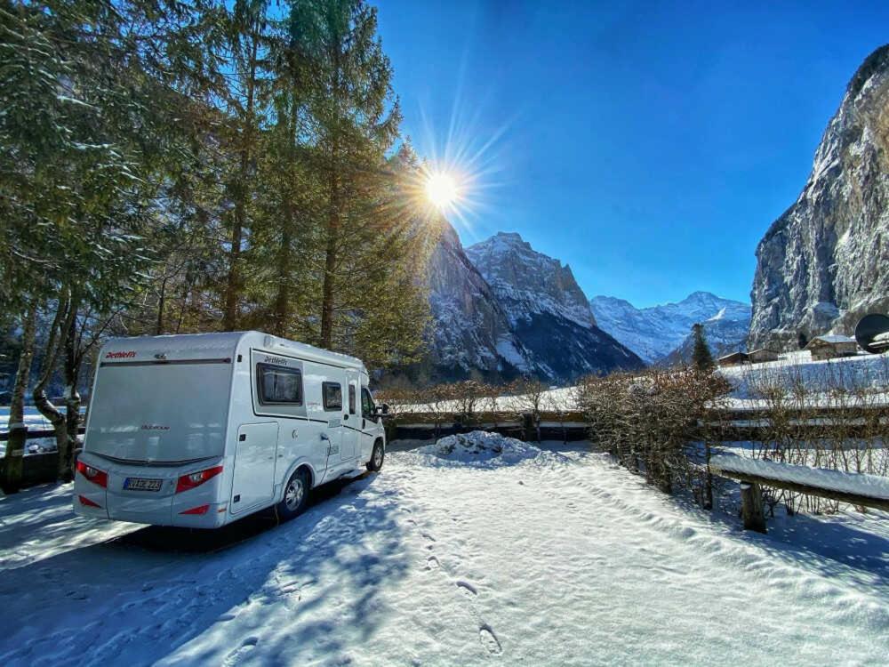 Готель Camping Jungfrau Лаутербруннен Екстер'єр фото