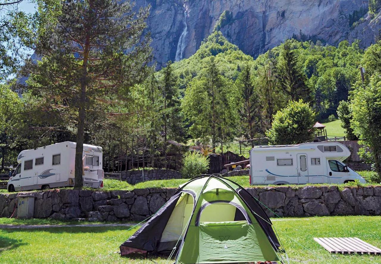 Camping Jungfrau Лаутербруннен Екстер'єр фото