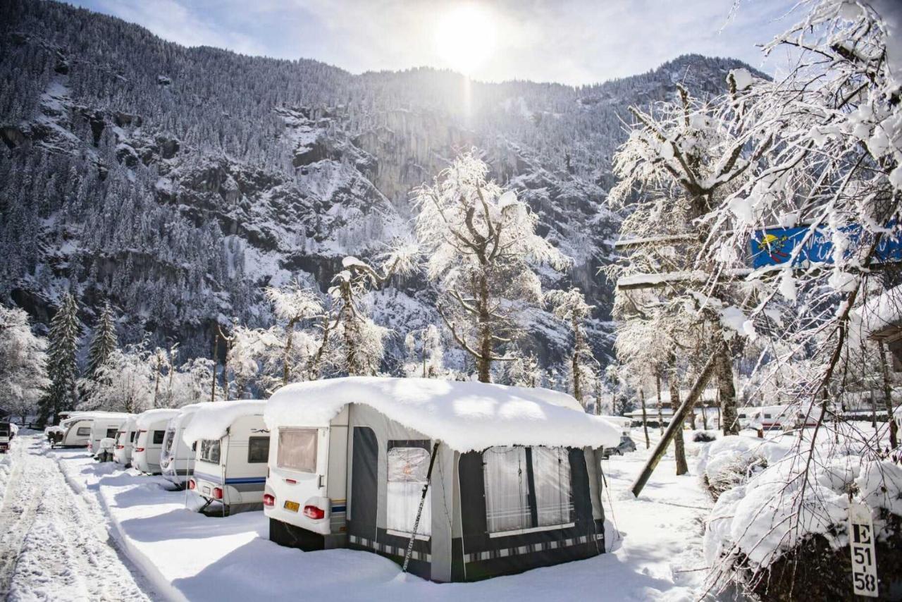 Camping Jungfrau Лаутербруннен Екстер'єр фото