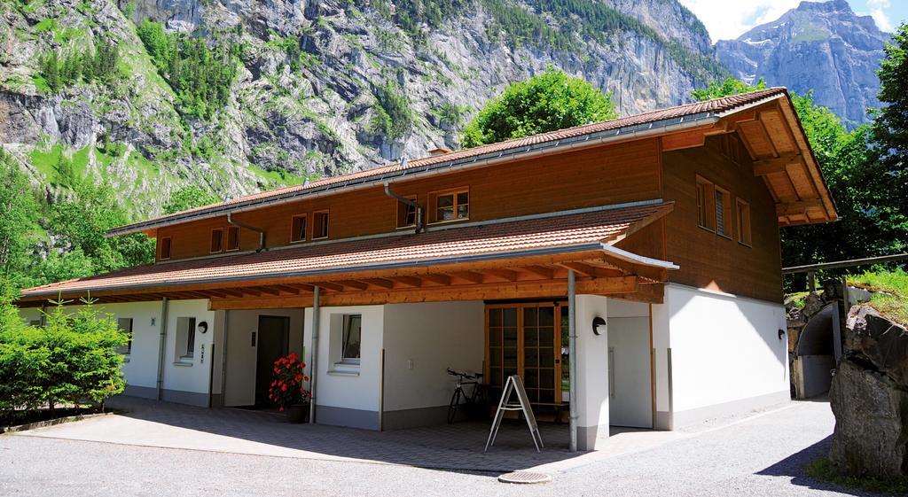 Camping Jungfrau Лаутербруннен Екстер'єр фото
