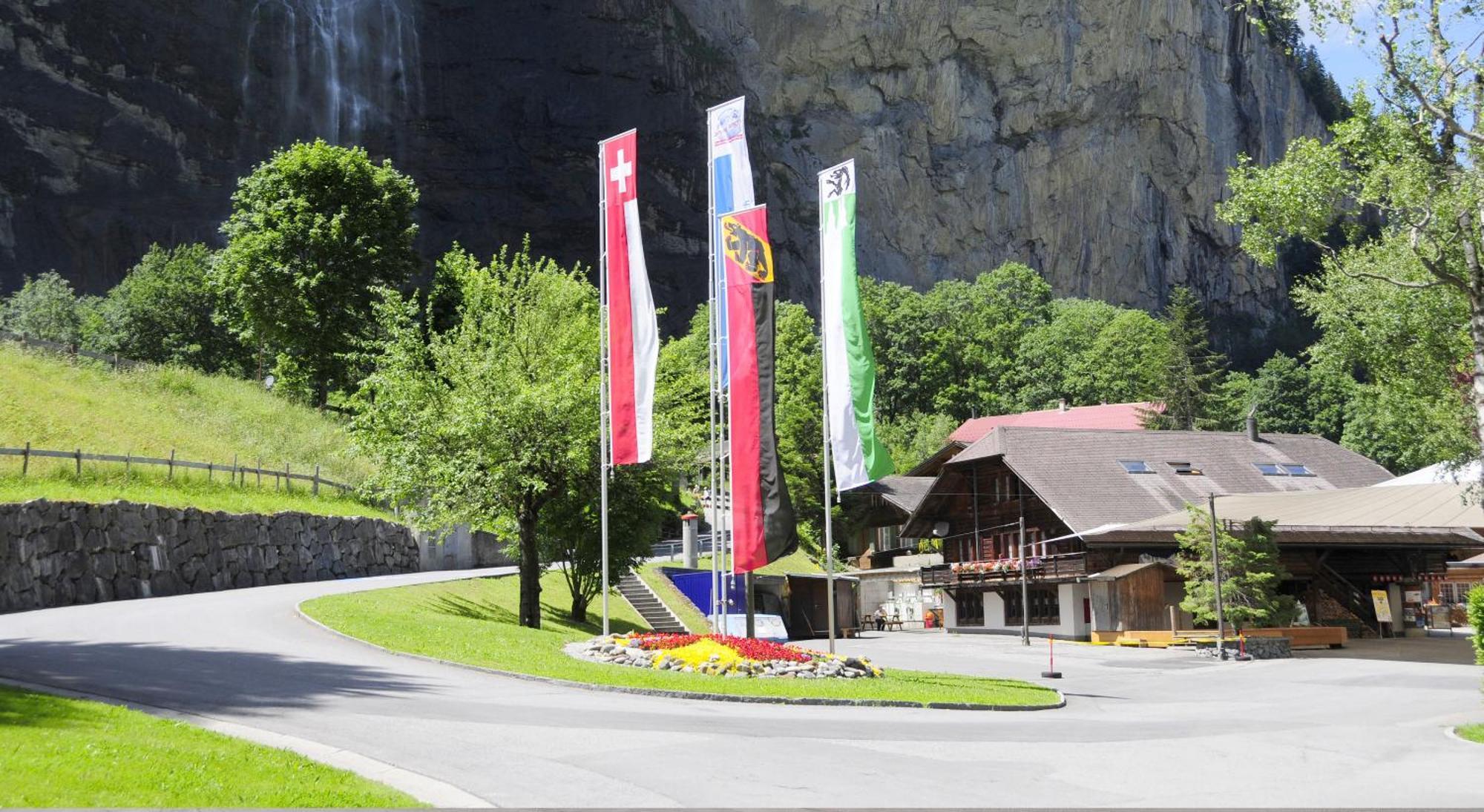 Camping Jungfrau Лаутербруннен Номер фото